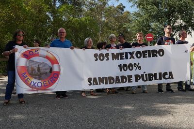 2016 06 01 ProtestaPecheDesmantelamentoMeixoeiroVigo13.JPG